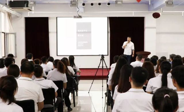 集團“開講啦”分享會 集團“開講啦”分享會